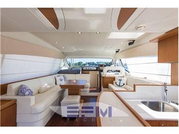 FERRETTI 510