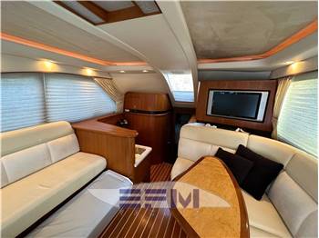 TIARA 3900 CONVERTIBLE