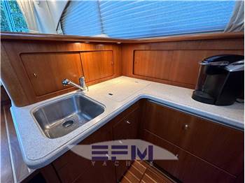TIARA 3900 CONVERTIBLE