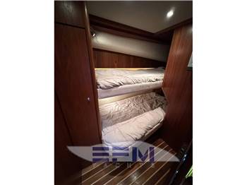 TIARA 3900 CONVERTIBLE