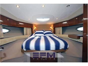 PRINCESS V53