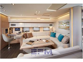 BENETEAU OCEANIS YACHT 62