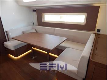 BENETEAU 54 OCEANIS YACHT