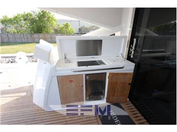 SUNSEEKER PREDATOR 74