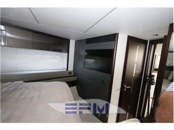 SUNSEEKER PREDATOR 74