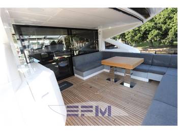 SUNSEEKER PREDATOR 74
