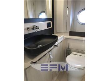 AZIMUT BENETTI 50 FLY