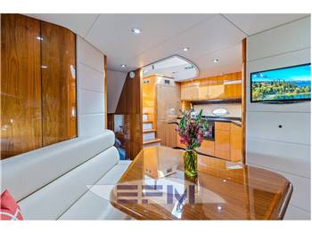 SUNSEEKER PREDATOR 62