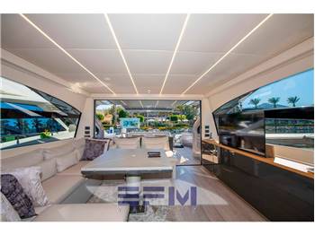 PERSHING 70