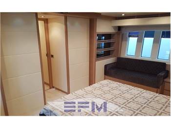 AZIMUT 78 FLY