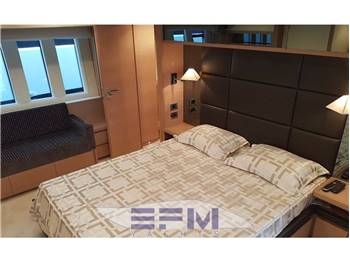 AZIMUT 78 FLY