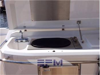 SUNSEEKER 64 PREDATOR