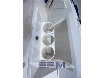 INTREPID 375  NOMAD SE