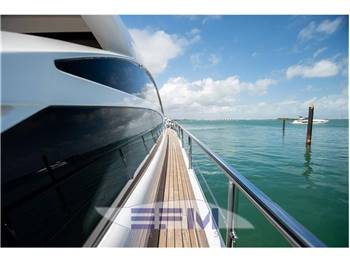 PERSHING 64