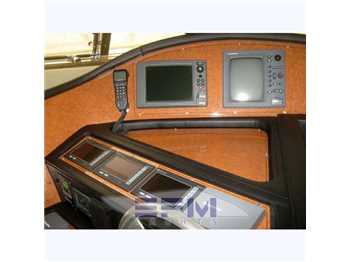 Ferretti 620