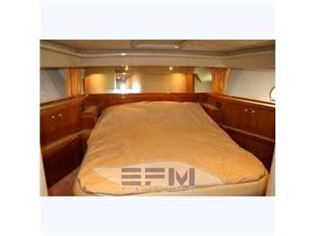 Ferretti 620