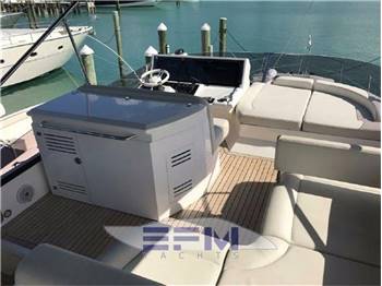 SUNSEEKER MANHATTAN 55