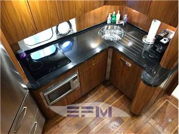 SUNSEEKER MANHATTAN 55