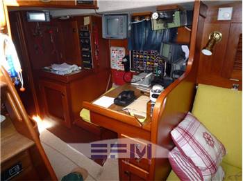 Hallberg rassy 352
