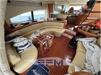 AZIMUT BENETTI 68 FLY