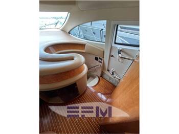 AZIMUT BENETTI 68 FLY