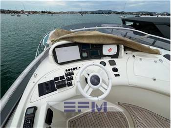 AZIMUT BENETTI 68 FLY