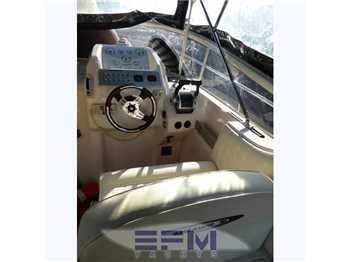 Mano marine Saver 26.50