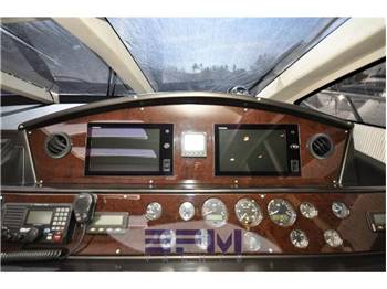 SUNSEEKER PREDATOR 72