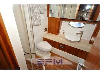 SUNSEEKER PREDATOR 72