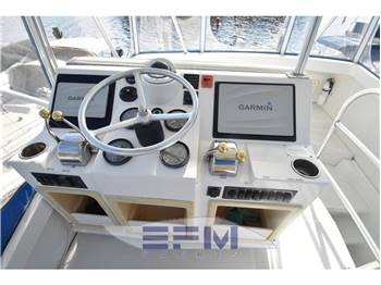 LUHRS 34 CONVERTIBLE