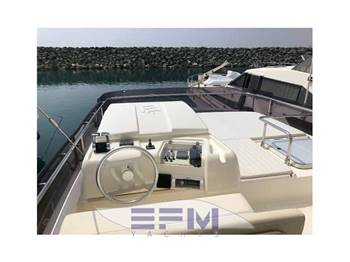 FERRETTI 510  FLY