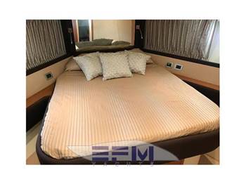 FERRETTI 510  FLY