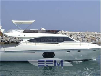 FERRETTI 510  FLY