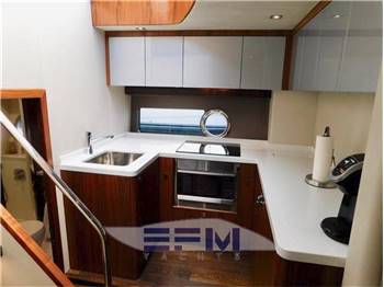 SUNSEEKER PREDATOR 57