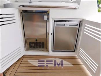 SUNSEEKER PREDATOR 57