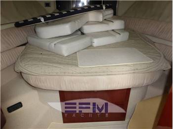 FAIRLINE TARGA 43