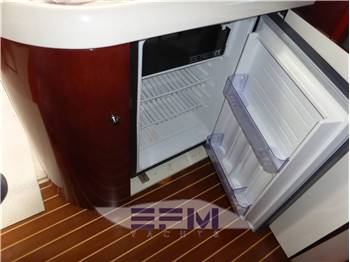 FAIRLINE TARGA 43