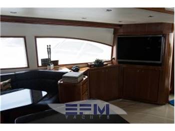 BERTRAM 630 CONVERTIBLE