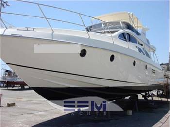 AZIMUT 50 FLY