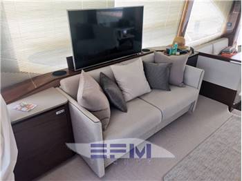 PRINCESS YACHTS F62