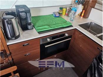 PRINCESS YACHTS F62