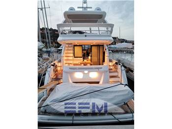 PRINCESS YACHTS F62