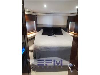 PRINCESS YACHTS F62
