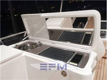 PRINCESS YACHTS F62