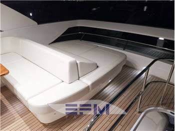 PRINCESS YACHTS F62