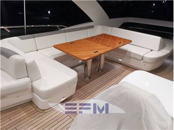 PRINCESS YACHTS F62