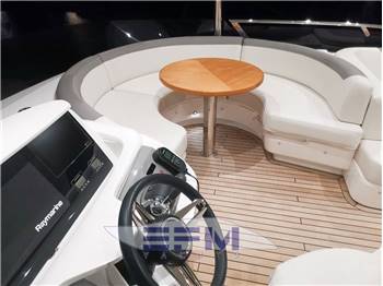 PRINCESS YACHTS F62