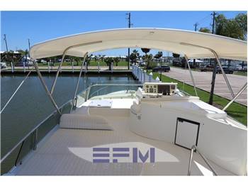 FERRETTI 57