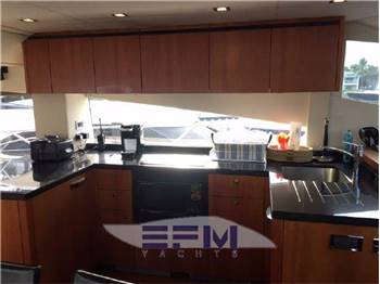SUNSEEKER 63 MANHATTAN