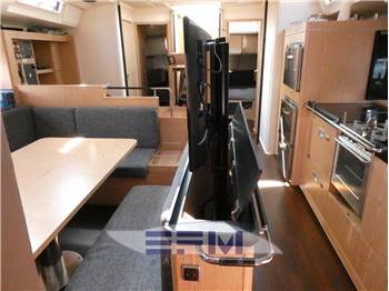HANSE 575